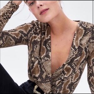 Zara Women's Snake Animal Print Plunge Neck Long Sleeve Bodysuit Top Medium NWT